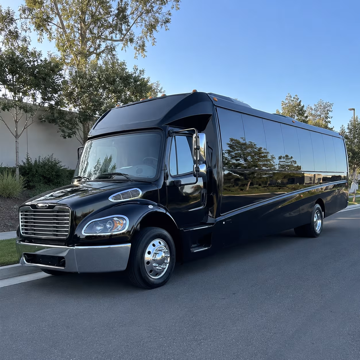rent a field trip bus to new braunfels museums and science centers