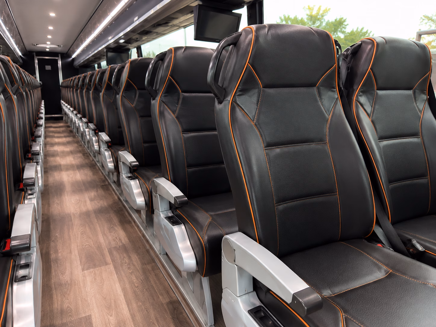 shuttle services for airline crews and airport staff in new braunfels